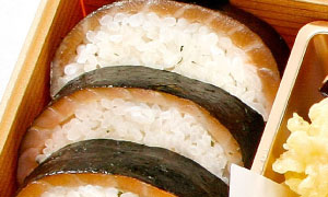 鮭巻き寿司